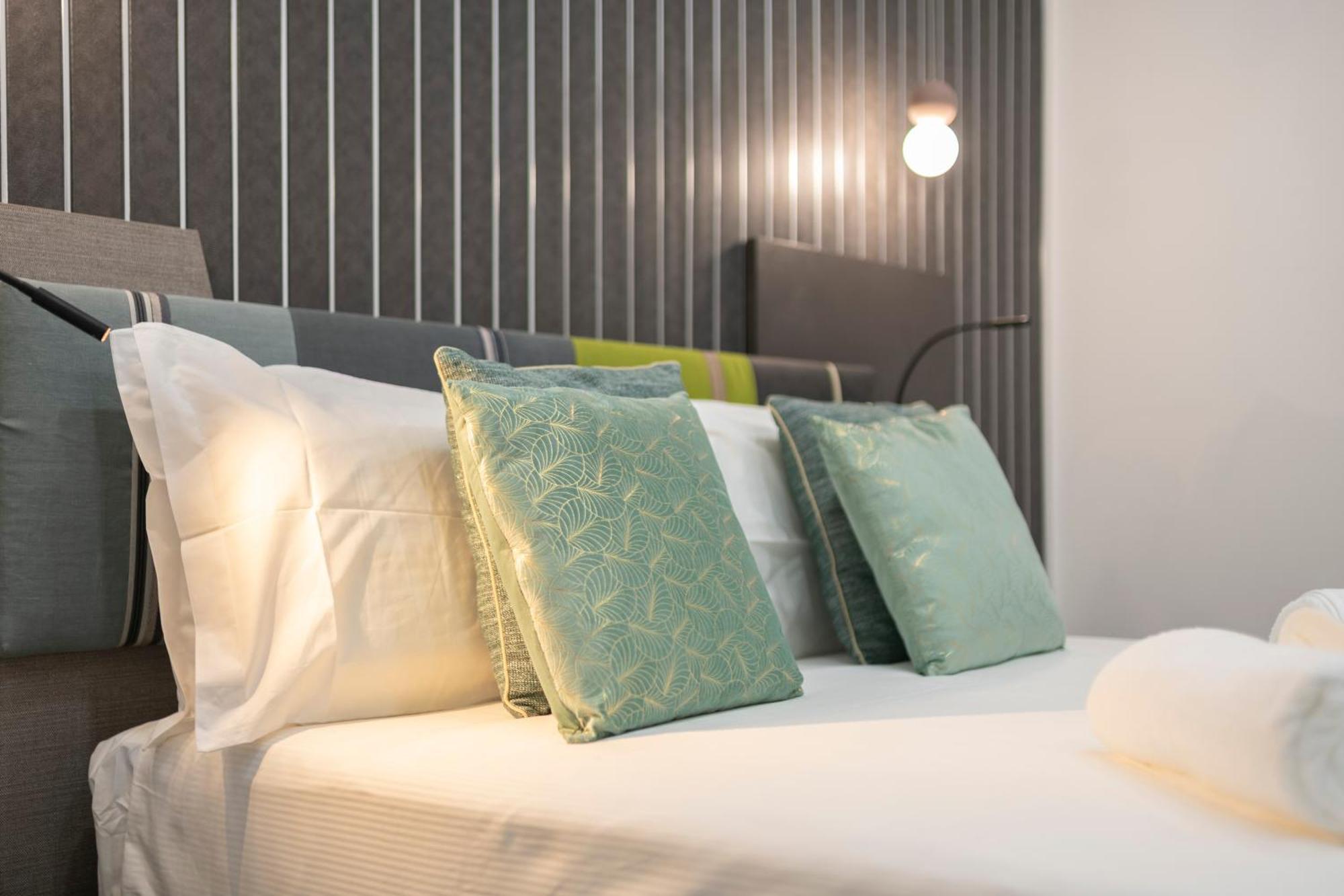 Trastevere Luxury Rooms Рим Екстериор снимка