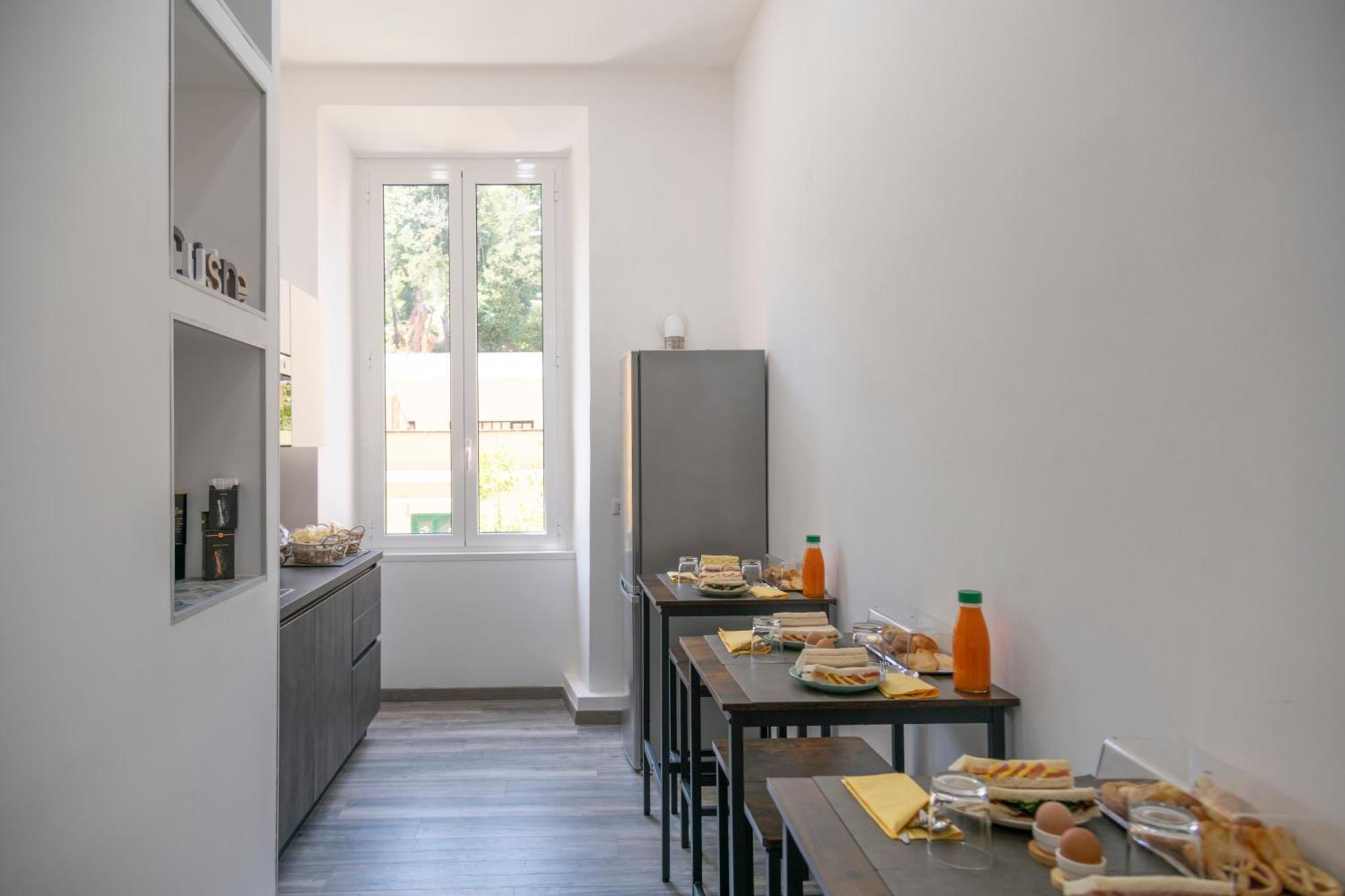 Trastevere Luxury Rooms Рим Екстериор снимка